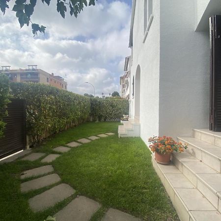 R17 Casa Merce Rodoreda كالافيل المظهر الخارجي الصورة