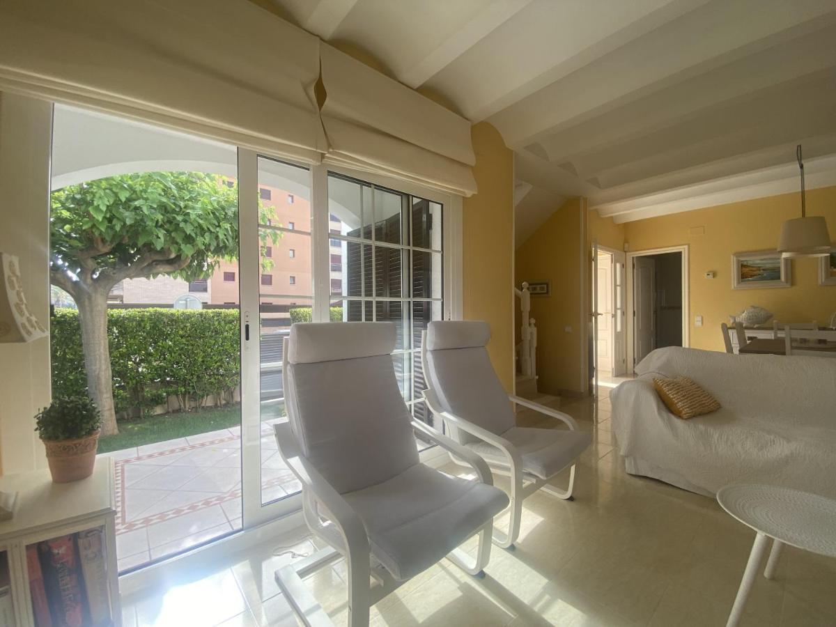 R17 Casa Merce Rodoreda كالافيل المظهر الخارجي الصورة